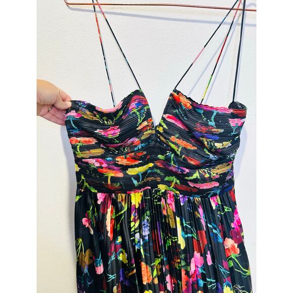 AIIFOS Black Floral A-Line Sleeveless Halter Neck Adrianna Gown size 8 - Picture 13 of 16